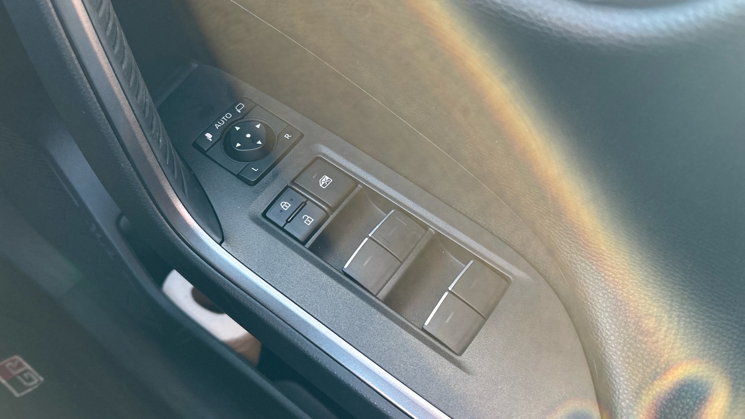 Used Toyota RAV4 2025 for sale - 76598859: Photo 30