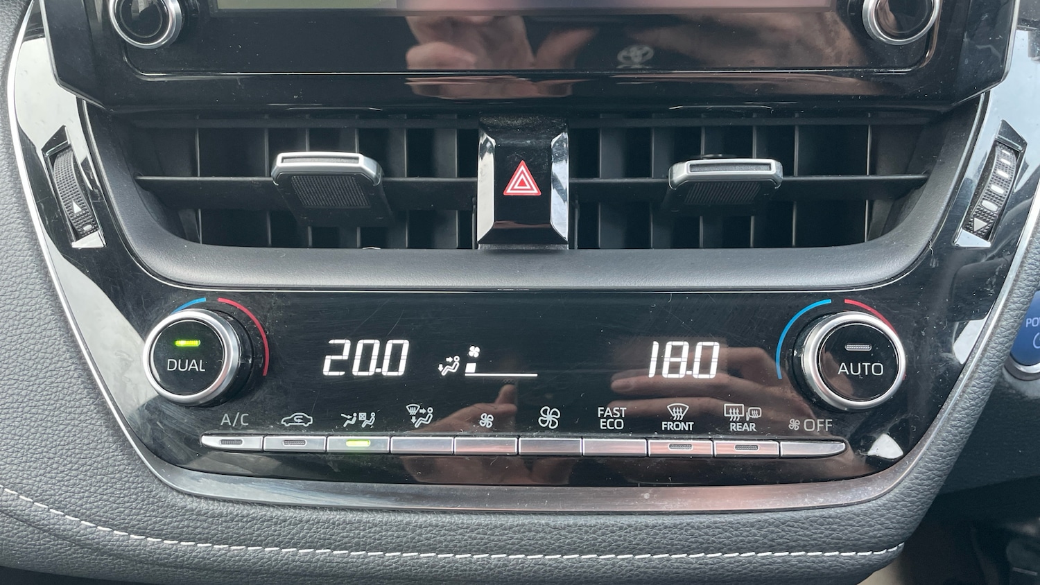 Used Toyota Corolla 2020 for sale - 77034250: Photo 32