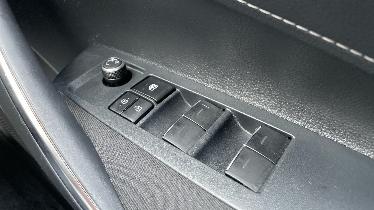 Used Toyota Corolla 2020 for sale - 77034250: Photo 42