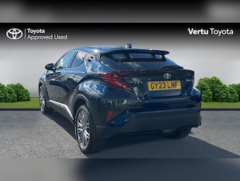 Used Toyota C-HR 2023 for sale - 78861818: Photo
