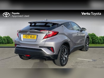 Used Toyota C-HR 2017 for sale - 76422199: Photo
