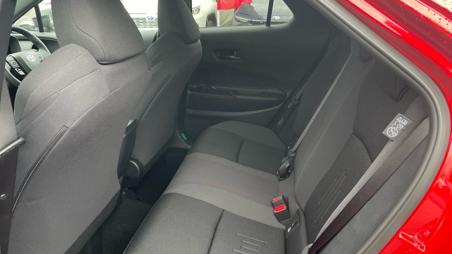 Used Toyota C-HR 2025 for sale - 76796771: Photo 13