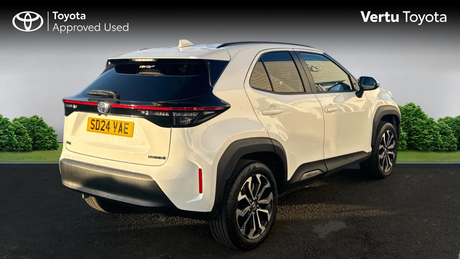 Used Toyota Yaris Cross 2024 for sale - 77404495: Photo 2