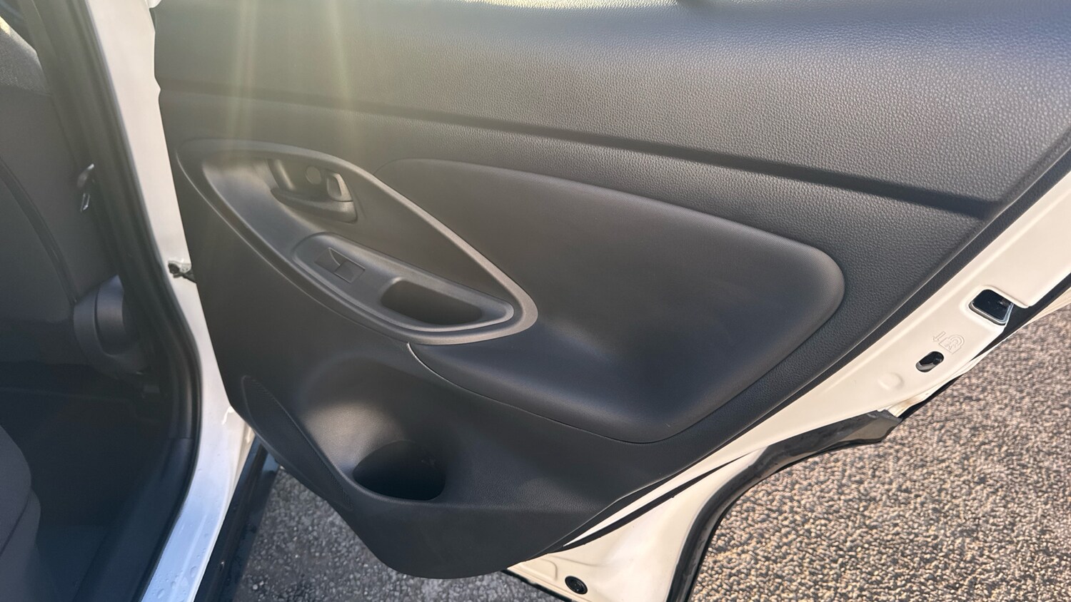 Used Toyota Yaris Cross 2024 for sale - 77404495: Photo 32