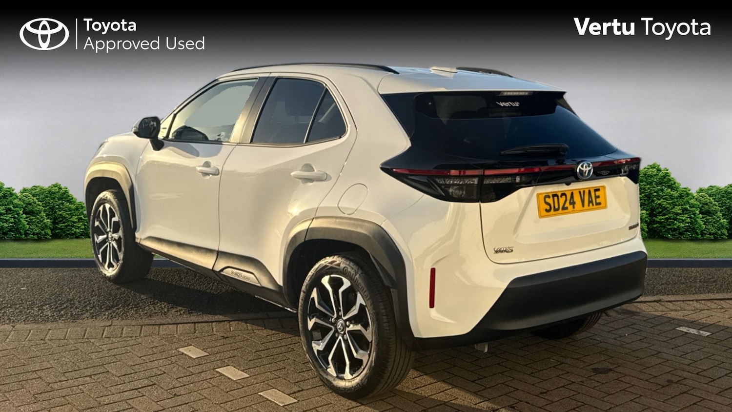 Used Toyota Yaris Cross 2024 for sale - 77404495: Photo 4