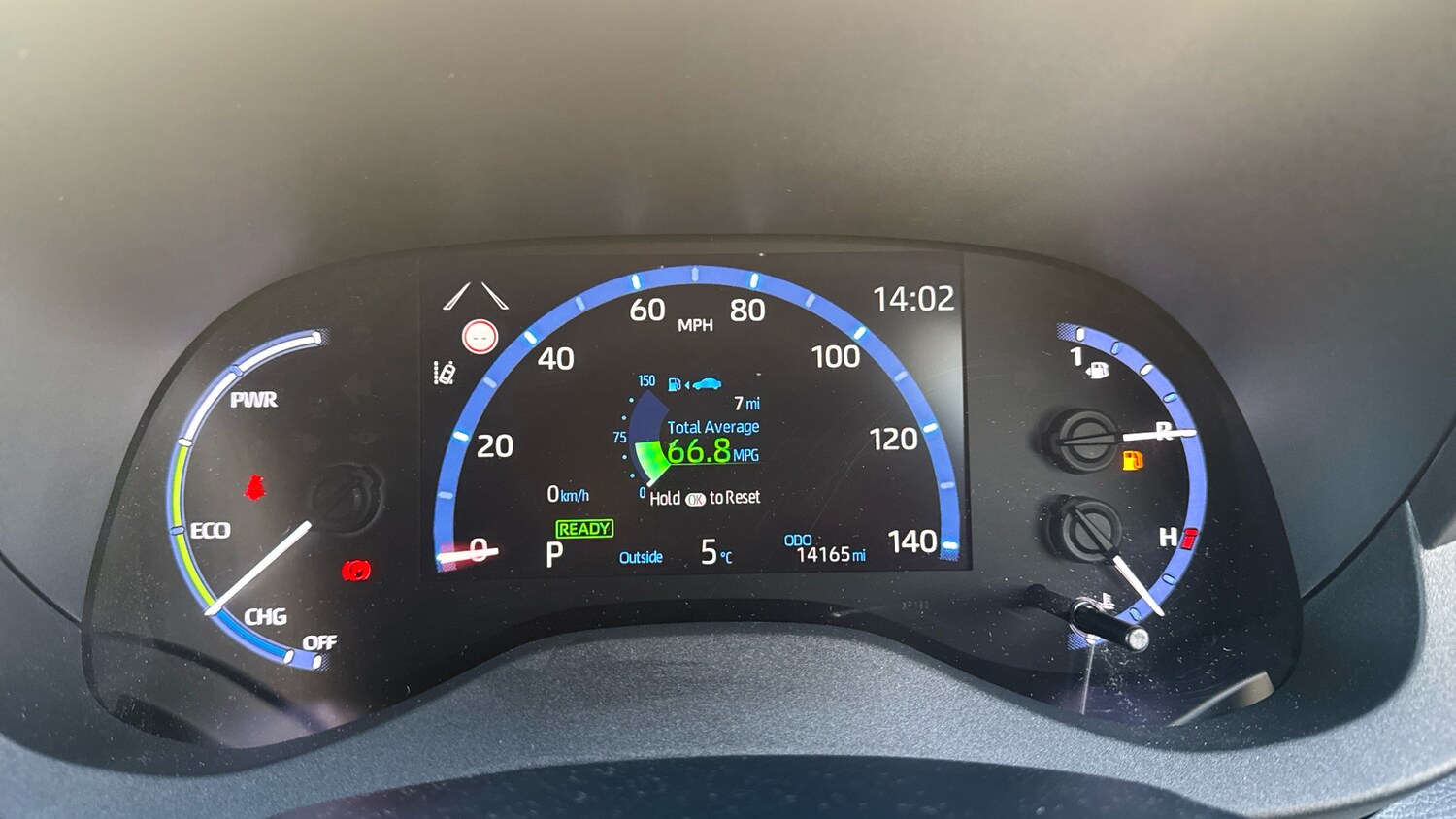 Used Toyota Yaris Cross 2024 for sale - 77404495: Photo 40