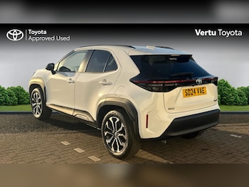 Used Toyota Yaris Cross 2024 for sale - 77404495: Photo