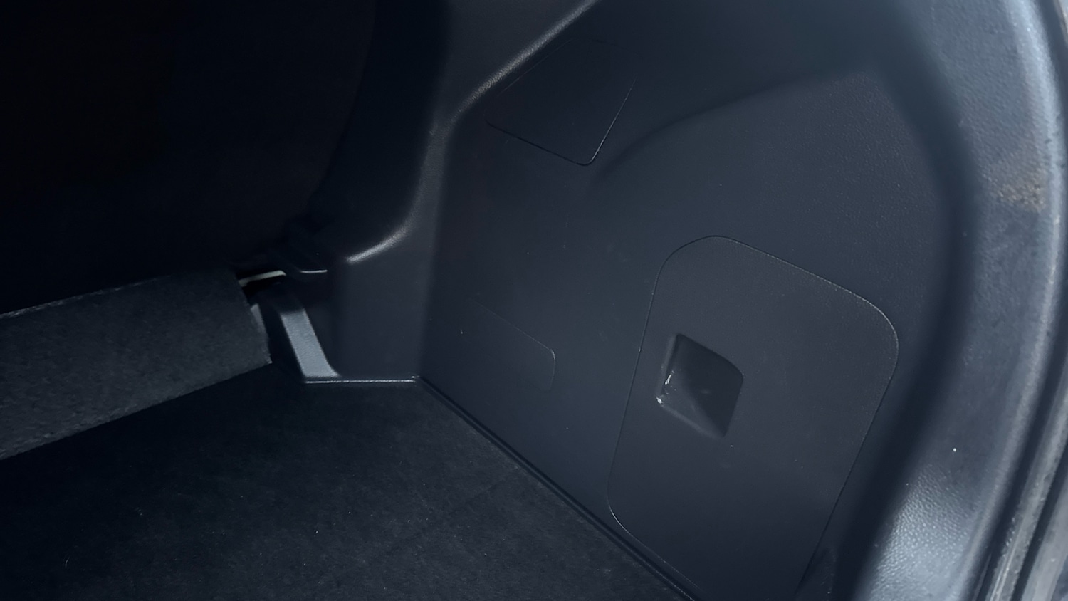 Used Toyota Yaris 2024 for sale - 77640017: Photo 24