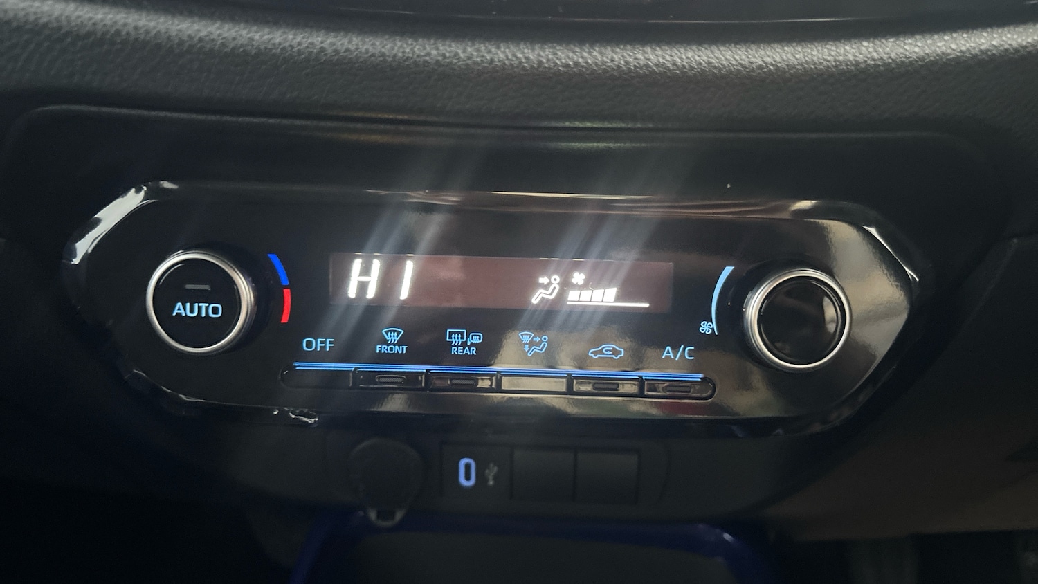 Used Toyota Aygo X 2025 for sale - 77085424: Photo 24