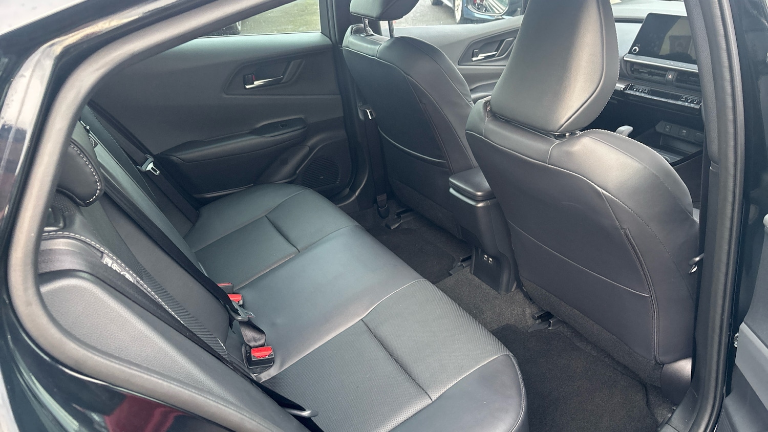 Used Toyota Prius 2024 for sale - 77124981: Photo 12