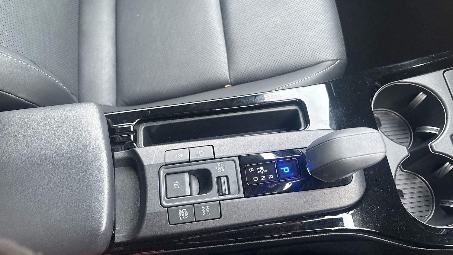 Used Toyota Prius 2024 for sale - 77124981: Photo 28