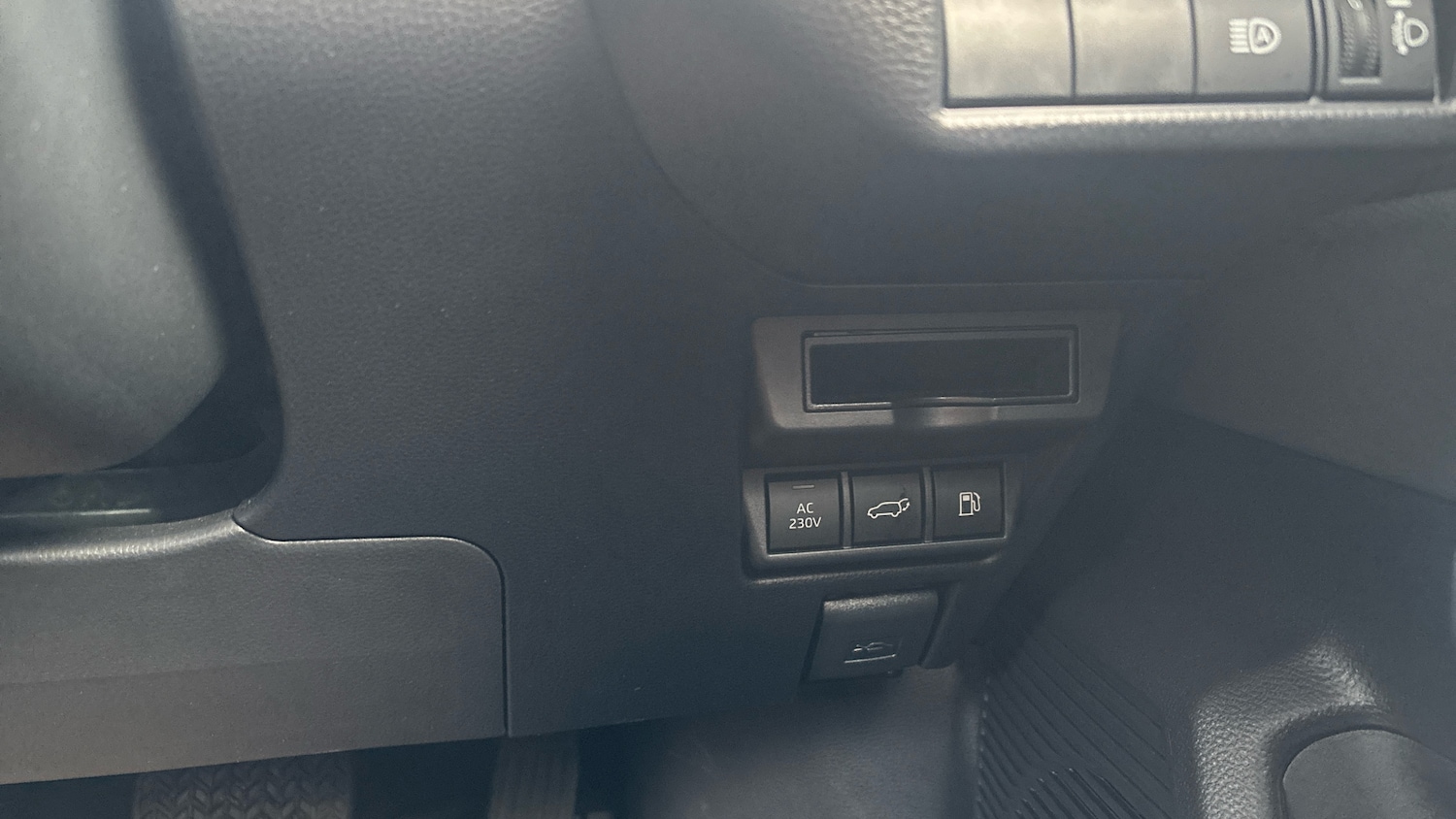 Used Toyota Prius 2024 for sale - 77124981: Photo 30