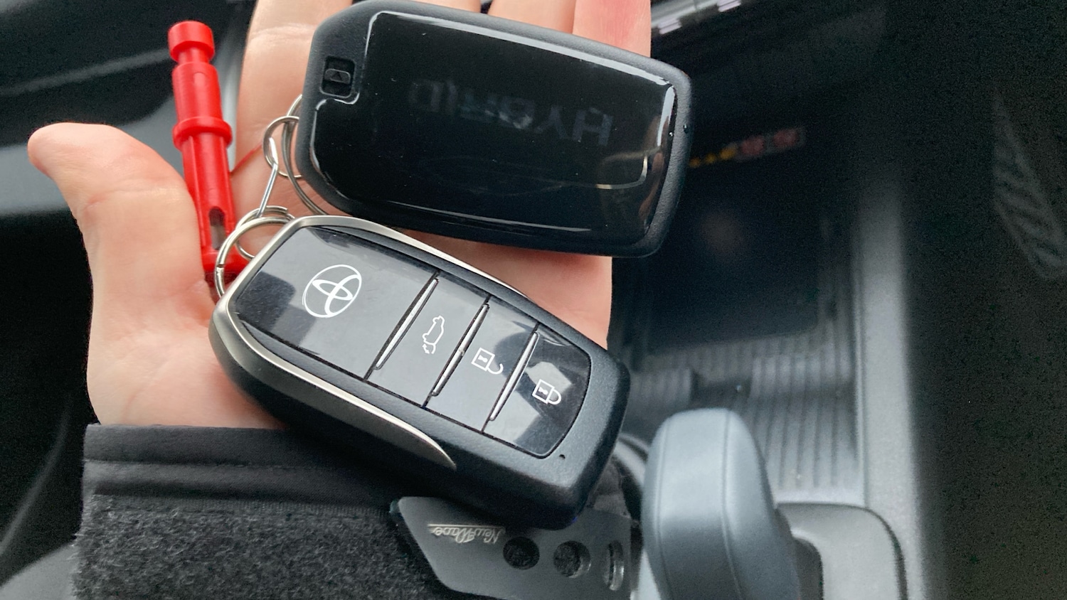 Used Toyota C-HR 2024 for sale - 77124982: Photo 38