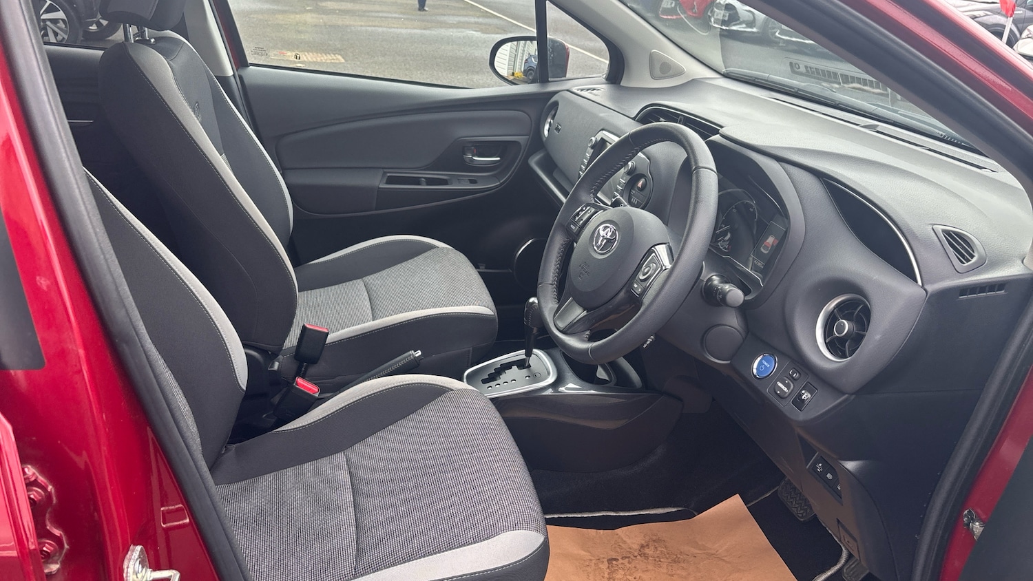Used Toyota Yaris 2020 for sale - 76144568: Photo 11
