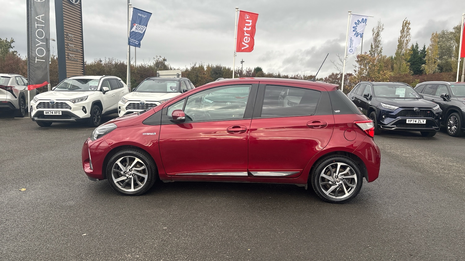 Used Toyota Yaris 2020 for sale - 76144568: Photo 17