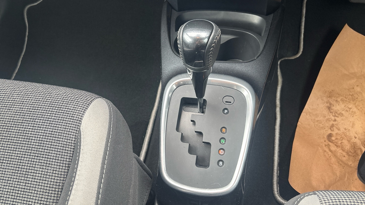 Used Toyota Yaris 2020 for sale - 76144568: Photo 20