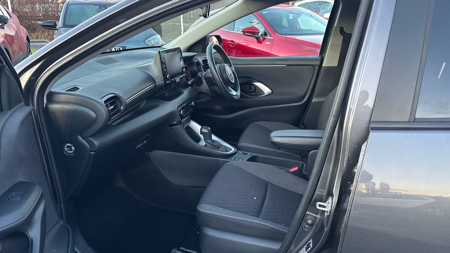 Used Toyota Yaris 2022 for sale - 76830555: Photo 10