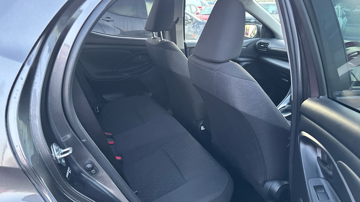 Used Toyota Yaris 2022 for sale - 76830555: Photo 12