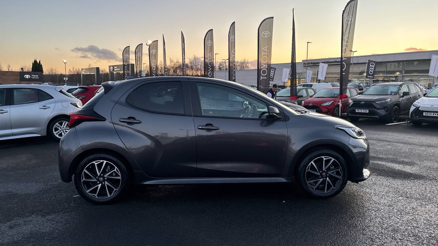 Used Toyota Yaris 2022 for sale - 76830555: Photo 16