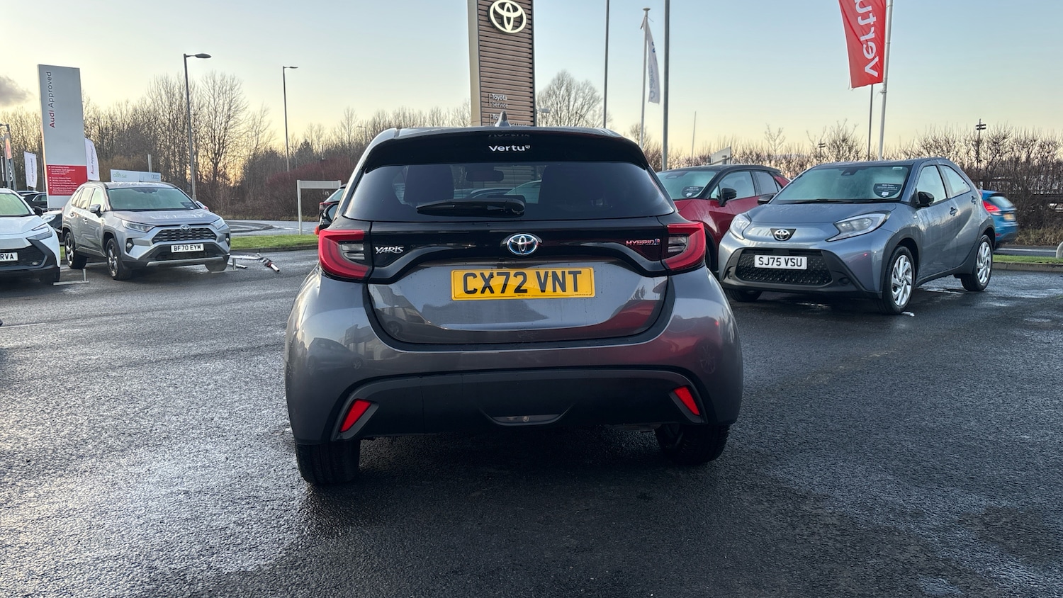 Used Toyota Yaris 2022 for sale - 76830555: Photo 19