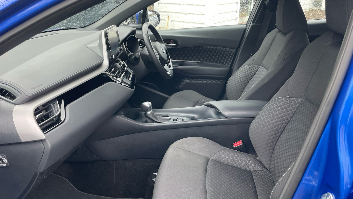 Used Toyota C-HR 2022 for sale - 76366900: Photo 10