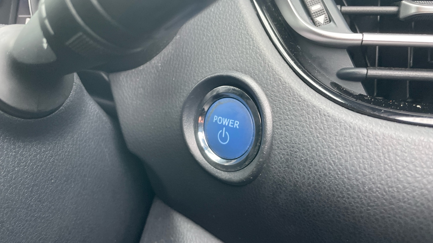 Used Toyota C-HR 2022 for sale - 76366900: Photo 41