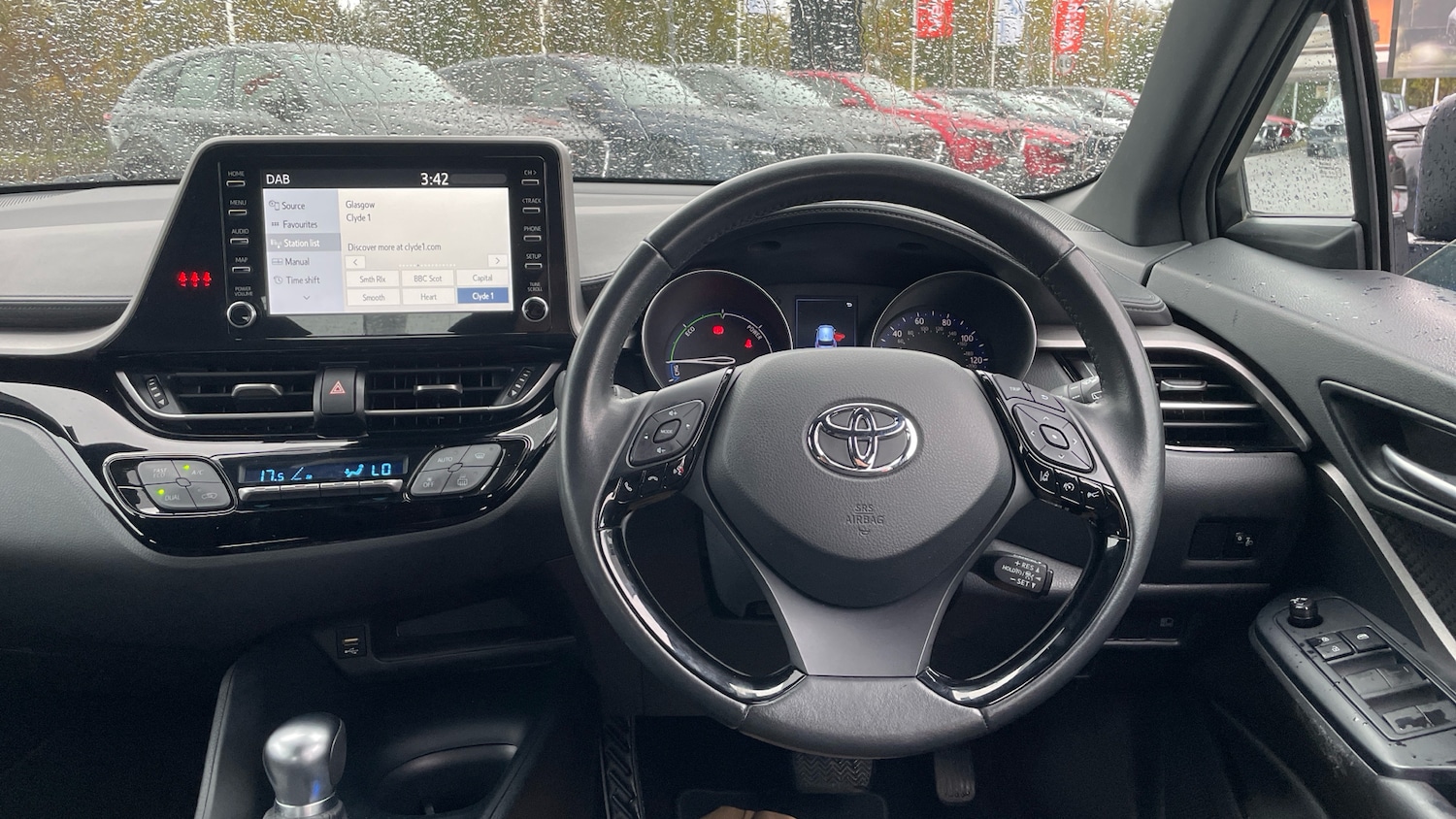 Used Toyota C-HR 2022 for sale - 76366900: Photo 6