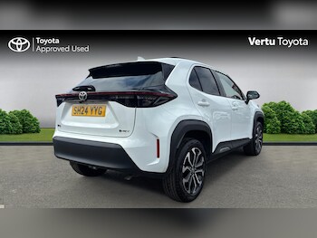 Used Toyota Yaris Cross 2024 for sale - 79099514: Photo