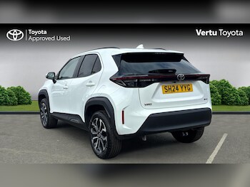 Used Toyota Yaris Cross 2024 for sale - 79099514: Photo