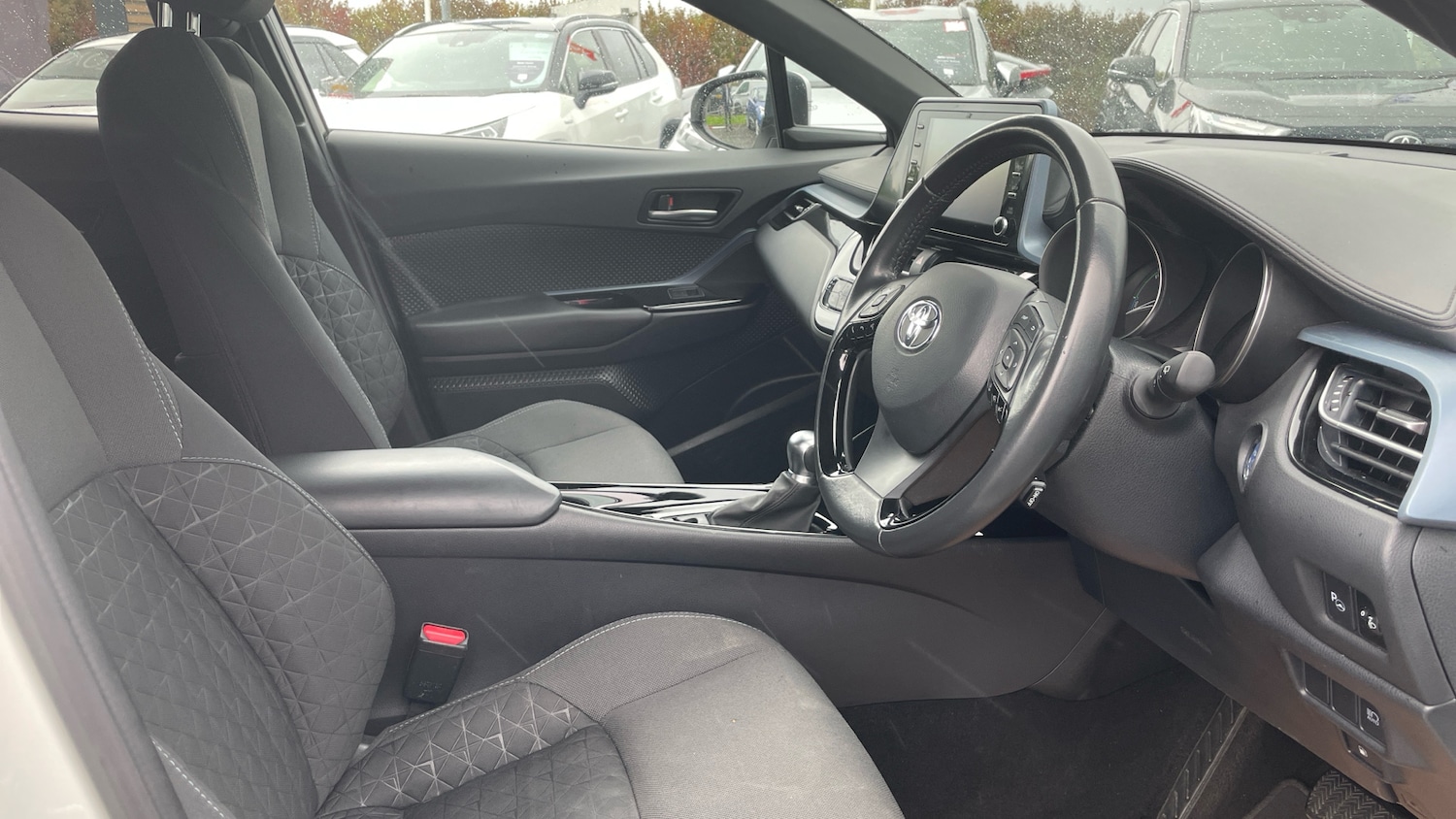 Used Toyota C-HR 2022 for sale - 76067478: Photo 11
