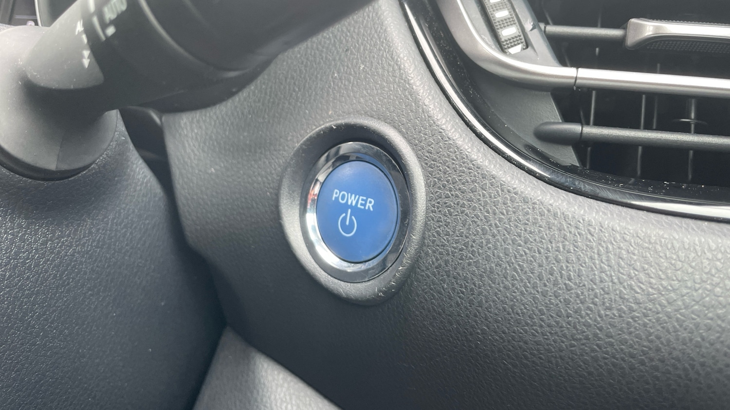 Used Toyota C-HR 2022 for sale - 76067478: Photo 44