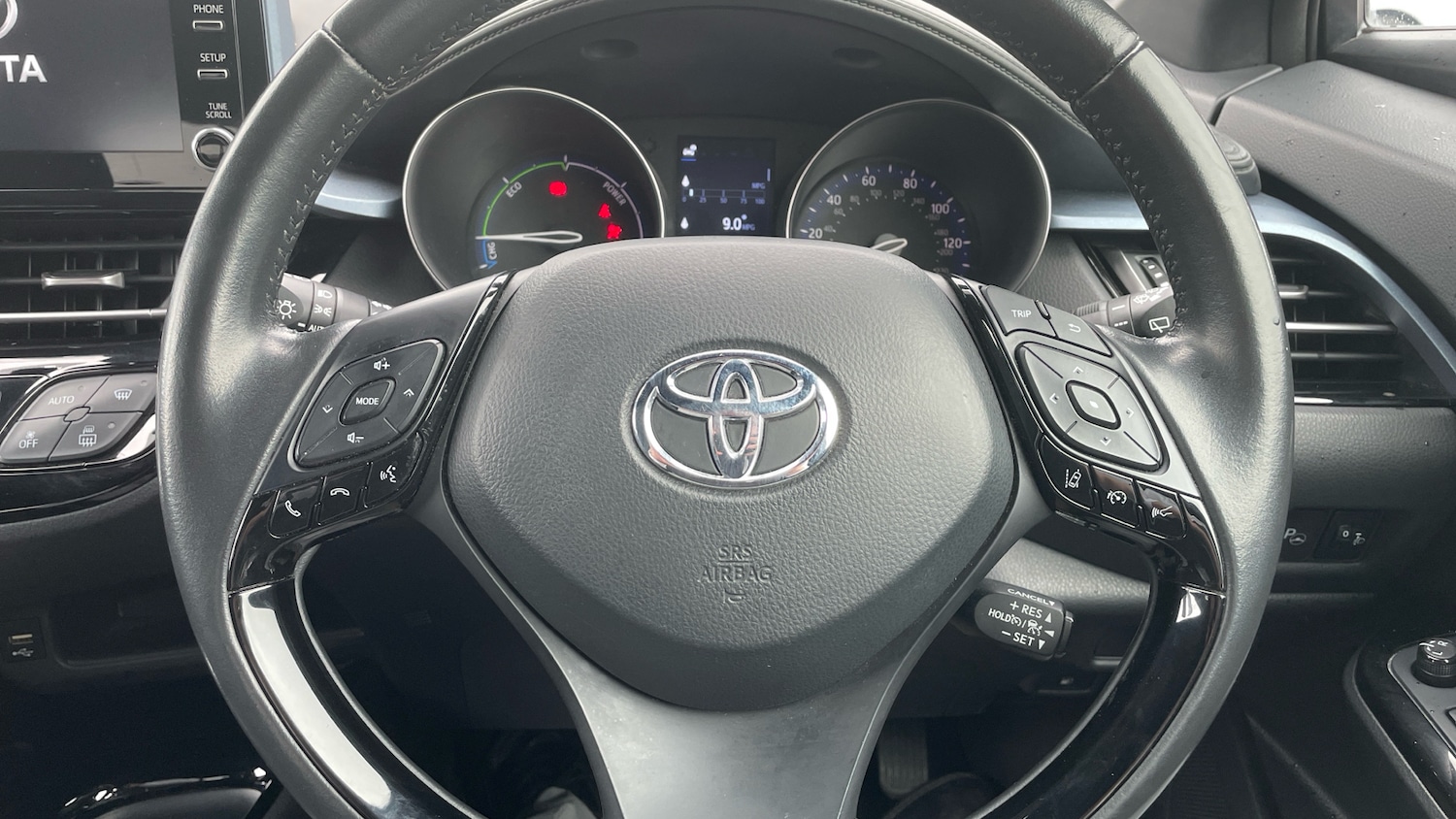 Used Toyota C-HR 2022 for sale - 76067478: Photo 8