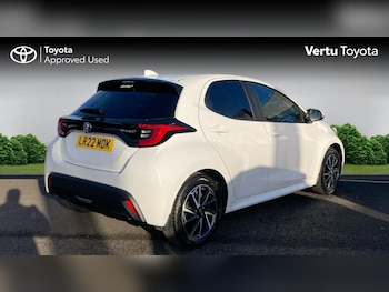 Used Toyota Yaris 2022 for sale - 76366222: Photo
