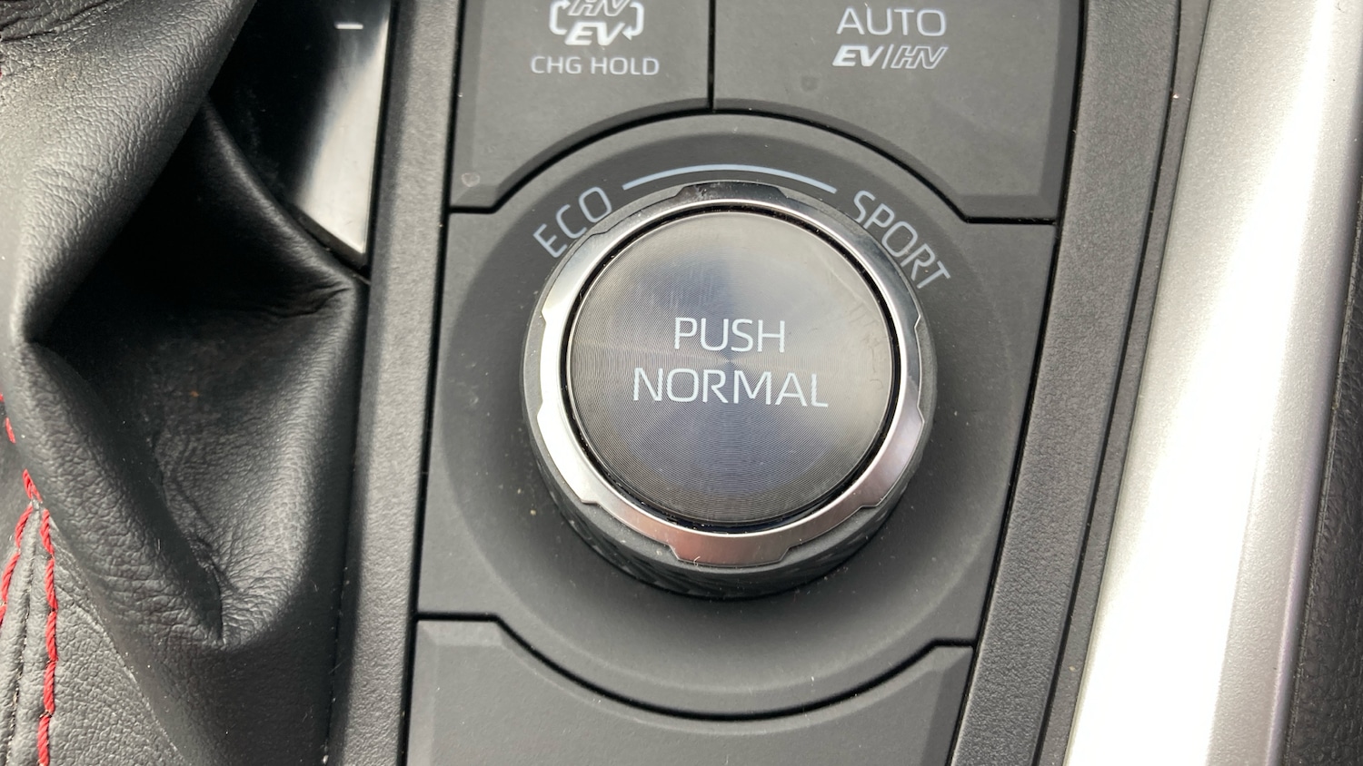 Used Toyota RAV4 2022 for sale - 78078771: Photo 34