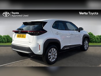 Used Toyota Yaris Cross 2024 for sale - 79271446: Photo