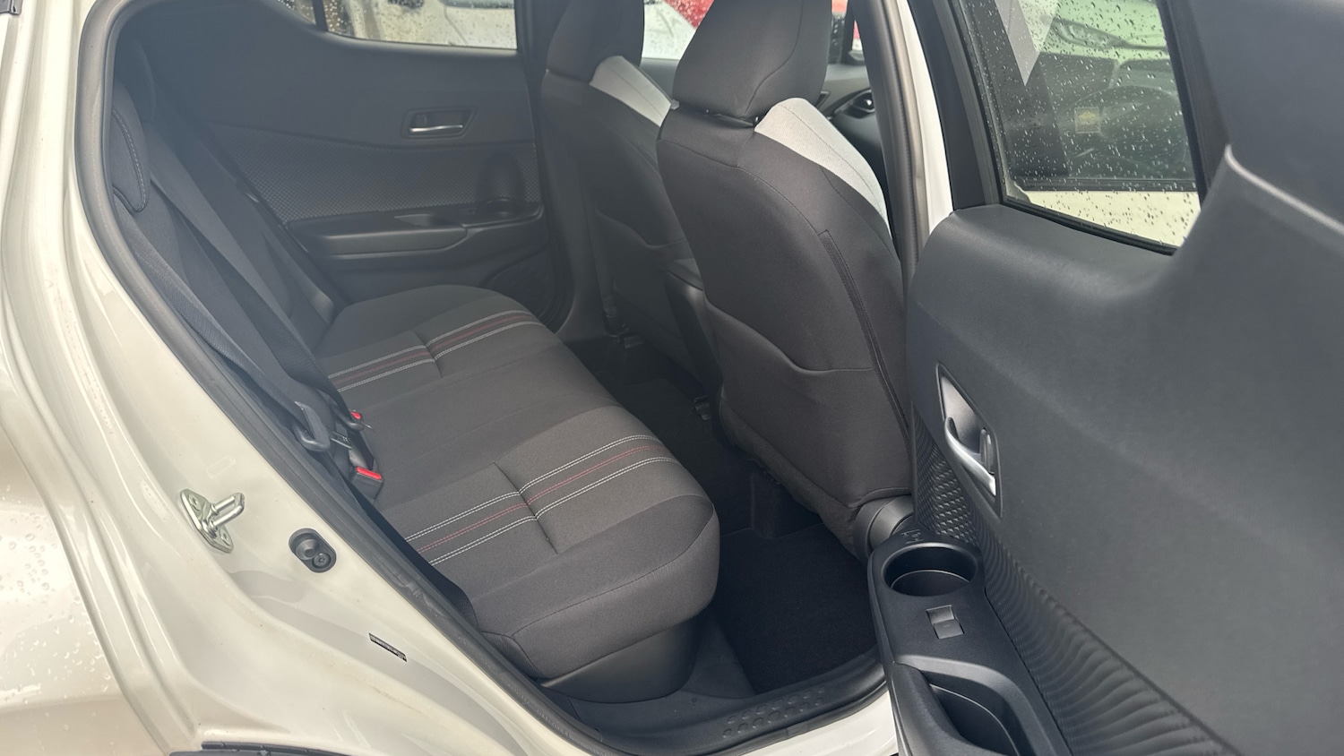 Used Toyota C-HR 2022 for sale - 76289103: Photo 12