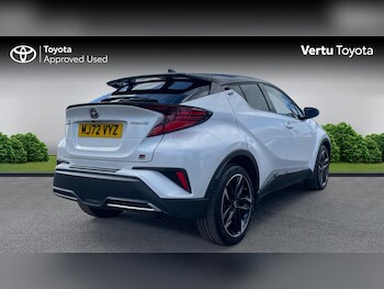 Used Toyota C-HR 2022 for sale - 78325490: Photo