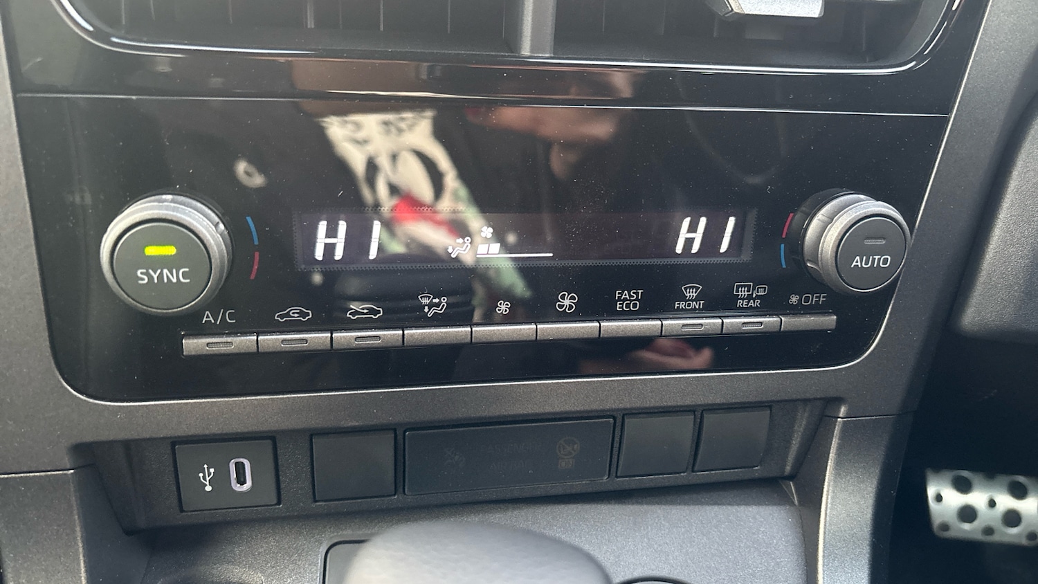 Used Toyota Yaris 2024 for sale - 77023959: Photo 21