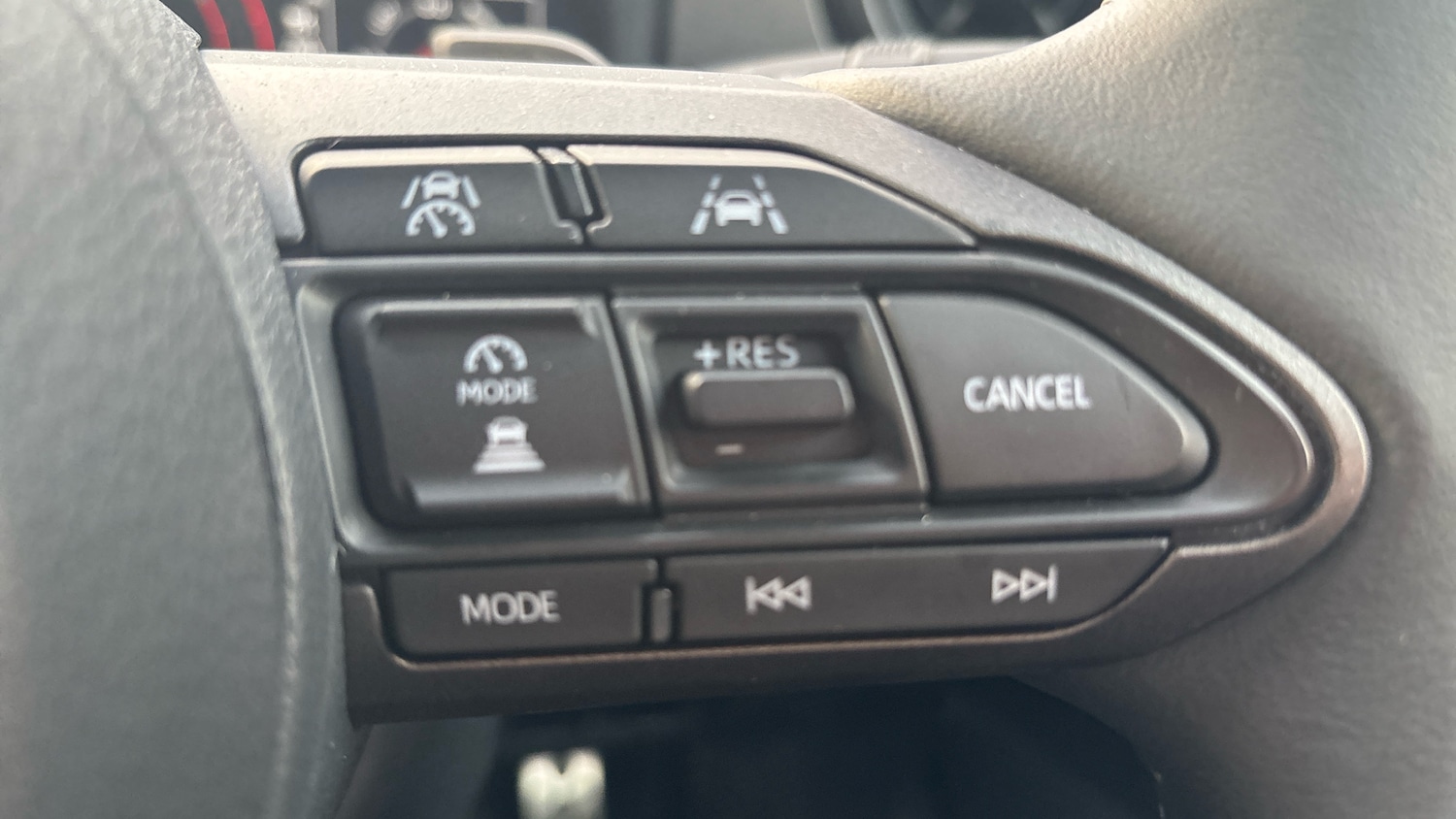 Used Toyota Yaris 2024 for sale - 77023959: Photo 23