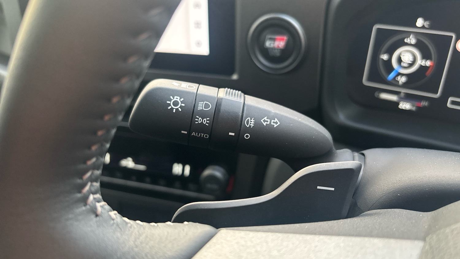 Used Toyota Yaris 2024 for sale - 77023959: Photo 24