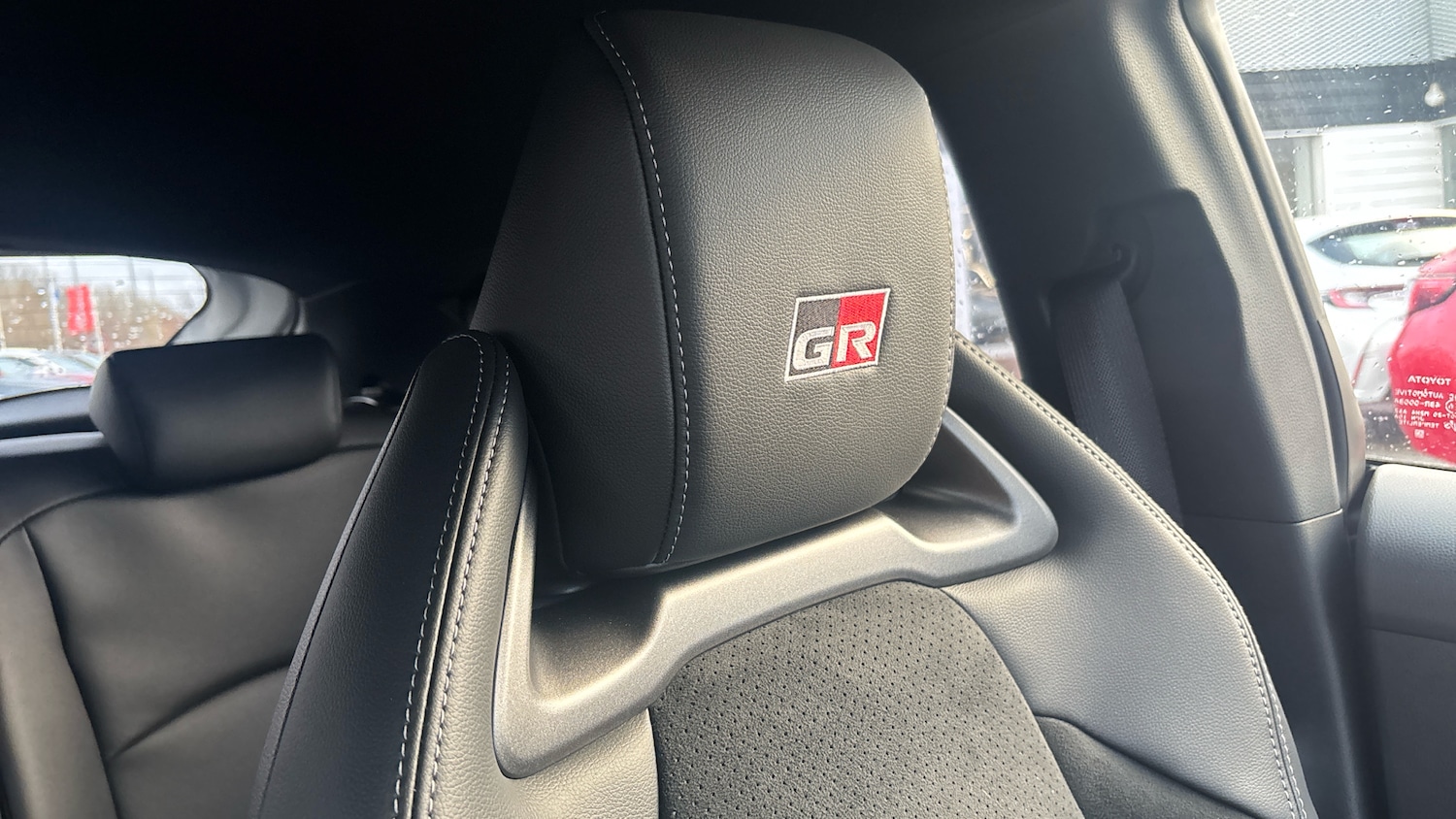 Used Toyota Yaris 2024 for sale - 77023959: Photo 38