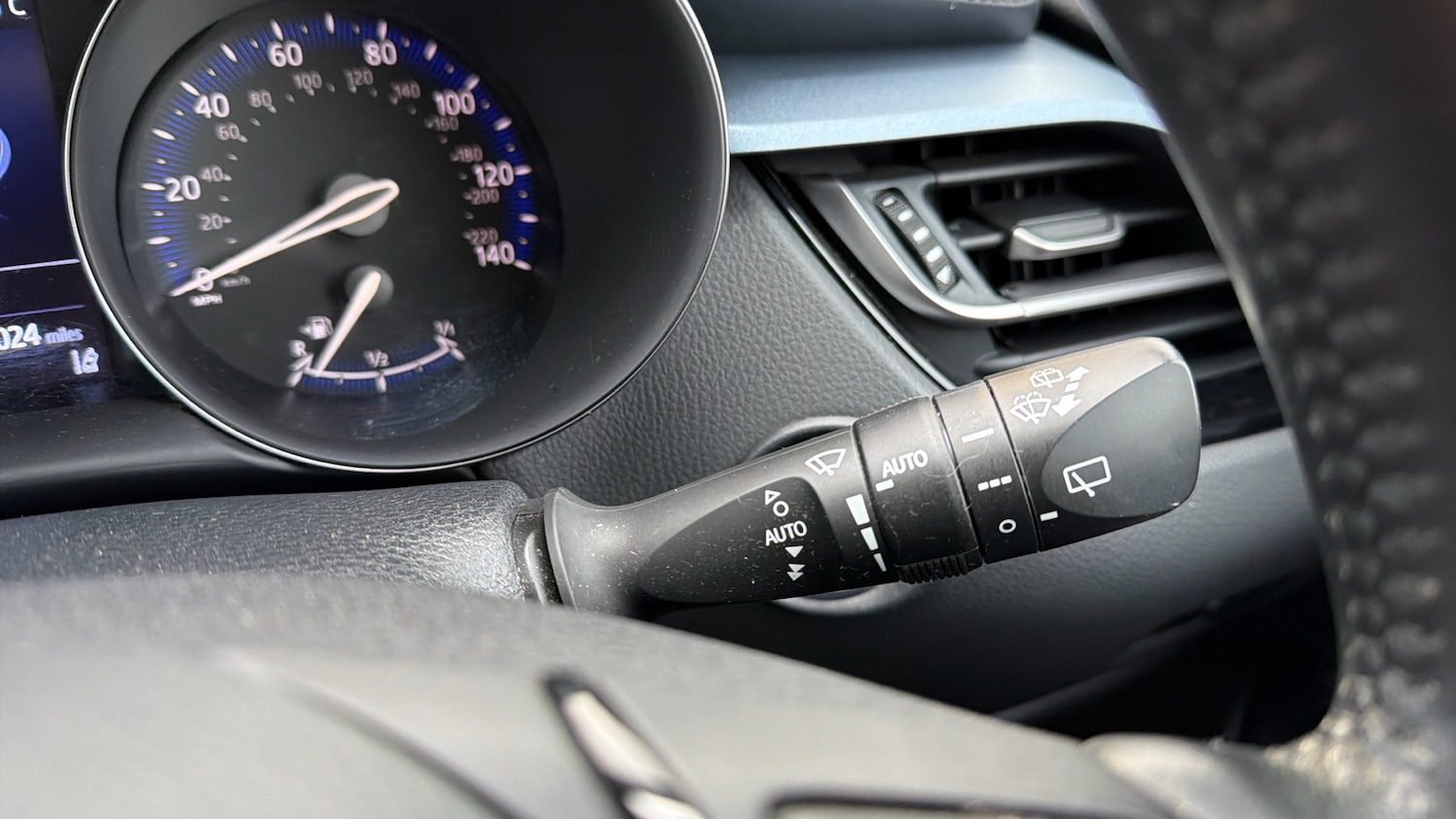 Used Toyota C-HR 2021 for sale - 78121784: Photo 24