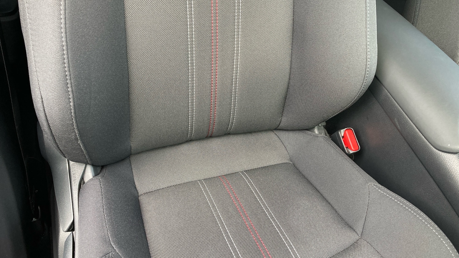 Used Toyota C-HR 2023 for sale - 78198712: Photo 14