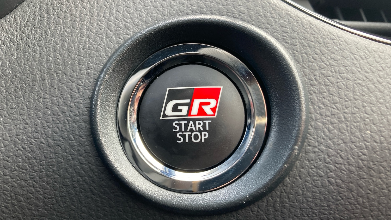 Used Toyota C-HR 2023 for sale - 78198712: Photo 16