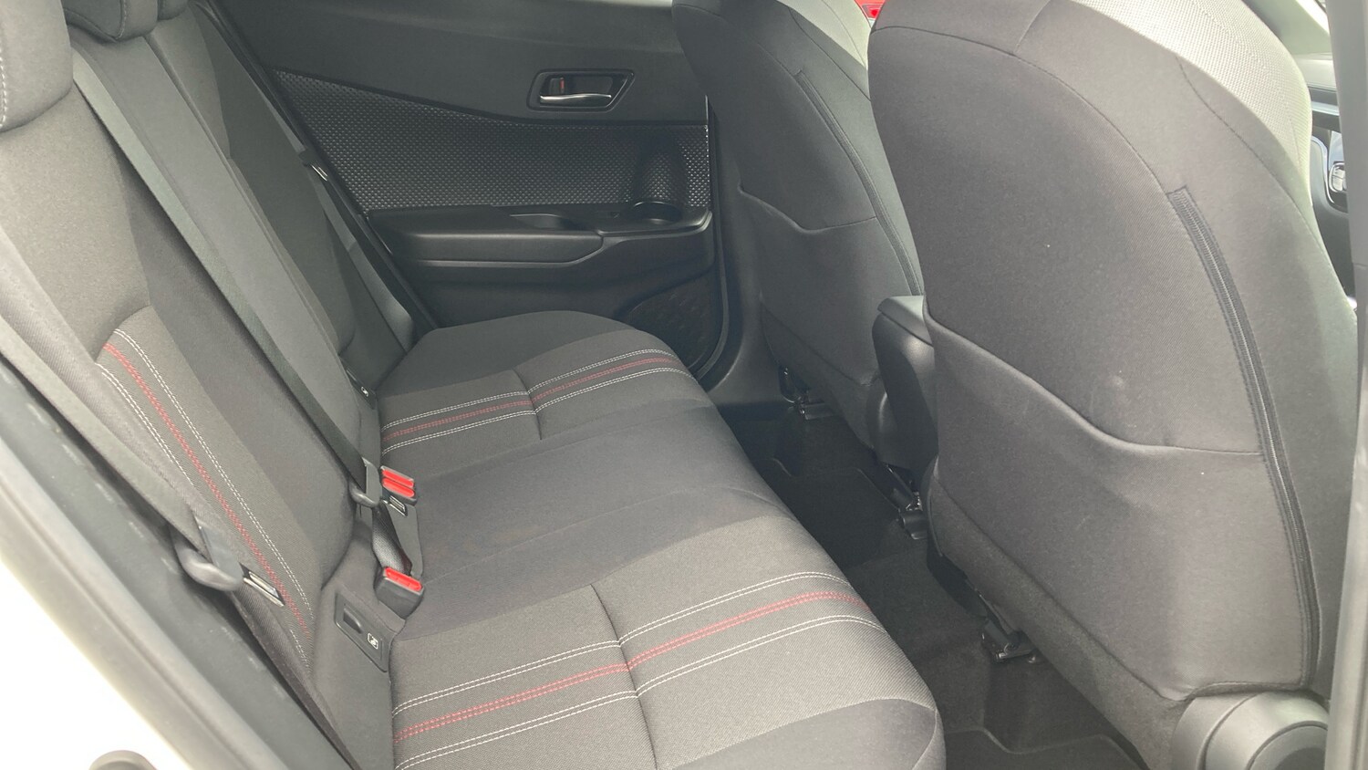 Used Toyota C-HR 2023 for sale - 78198712: Photo 8