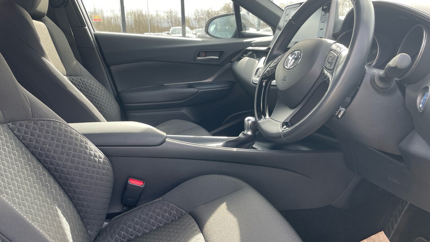 Used Toyota C-HR 2022 for sale - 78179461: Photo 11