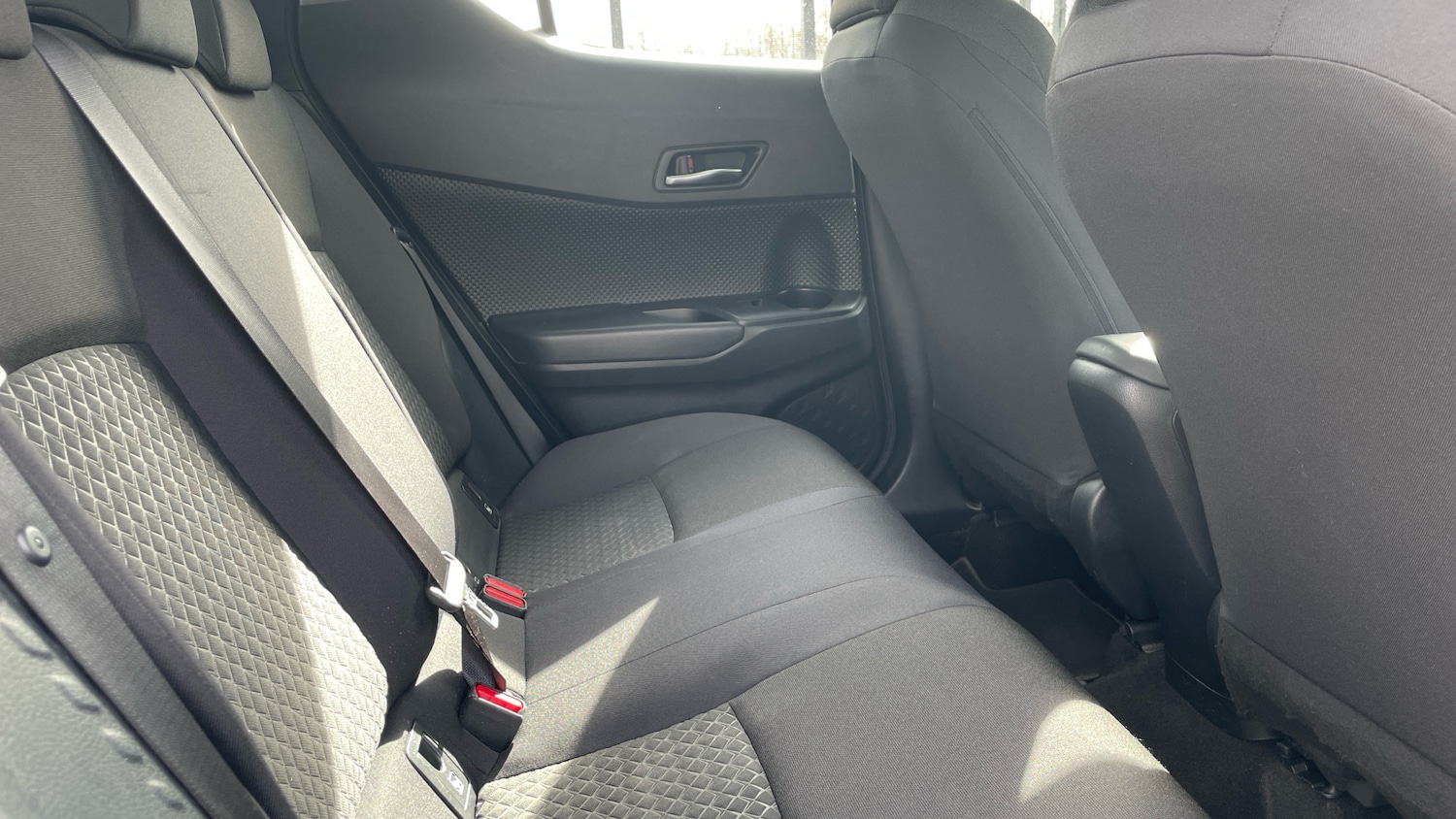 Used Toyota C-HR 2022 for sale - 78179461: Photo 12