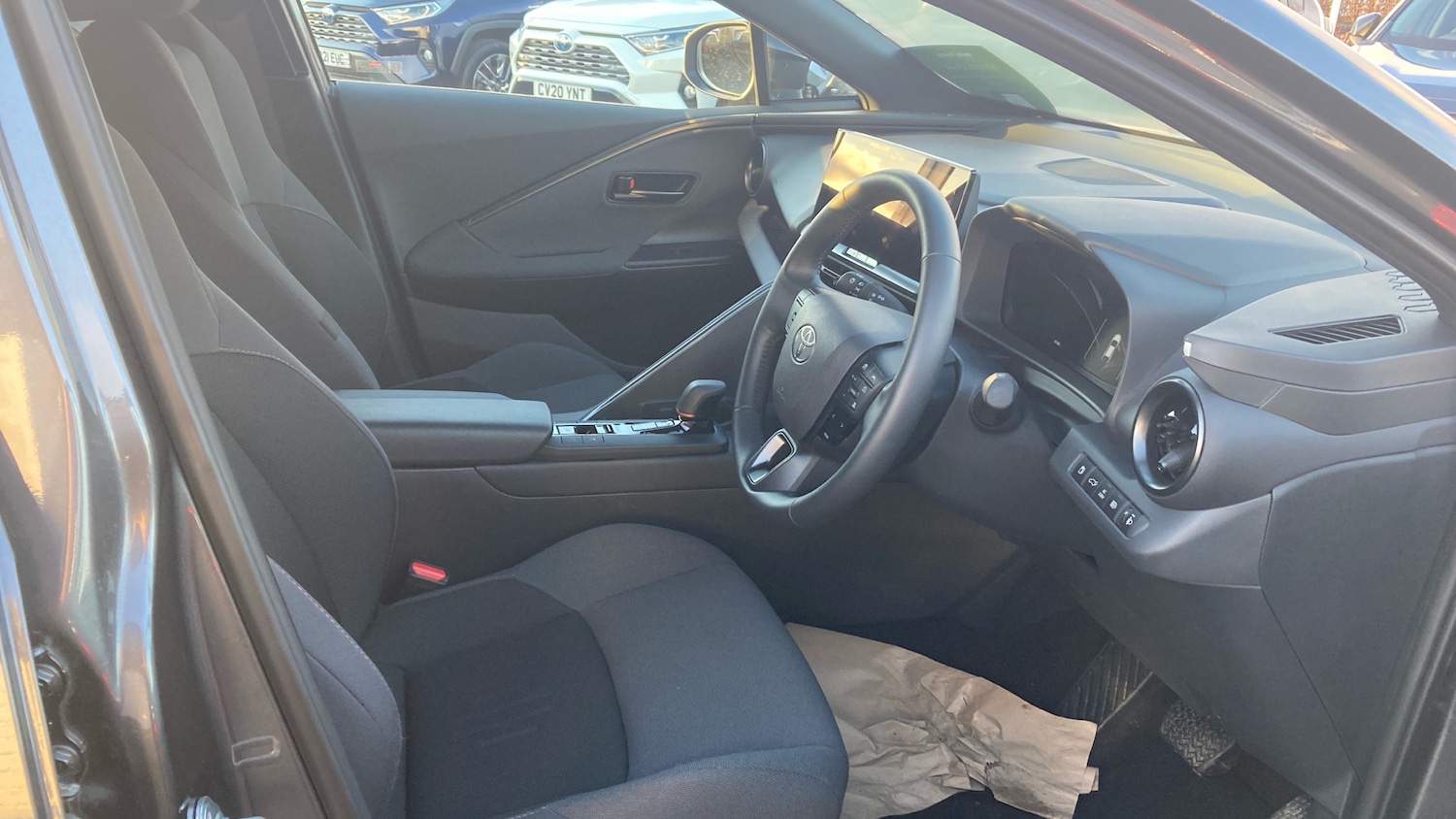 Used Toyota C-HR 2024 for sale - 76477807: Photo 11