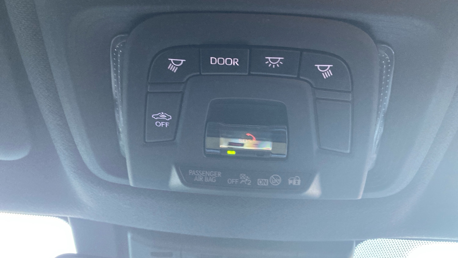 Used Toyota C-HR 2024 for sale - 76477807: Photo 26