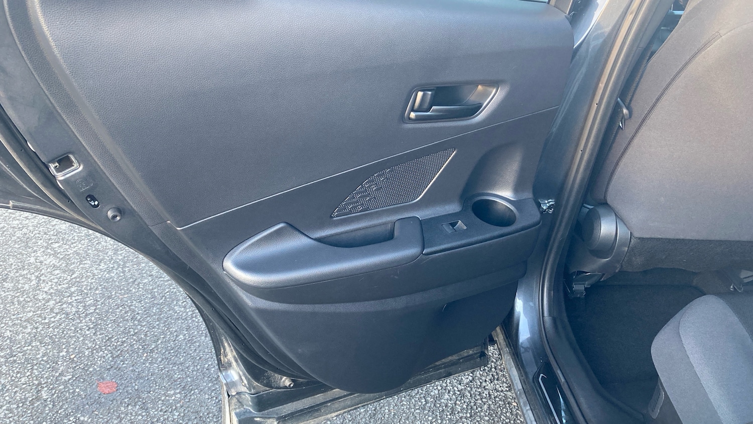 Used Toyota C-HR 2024 for sale - 76477807: Photo 33